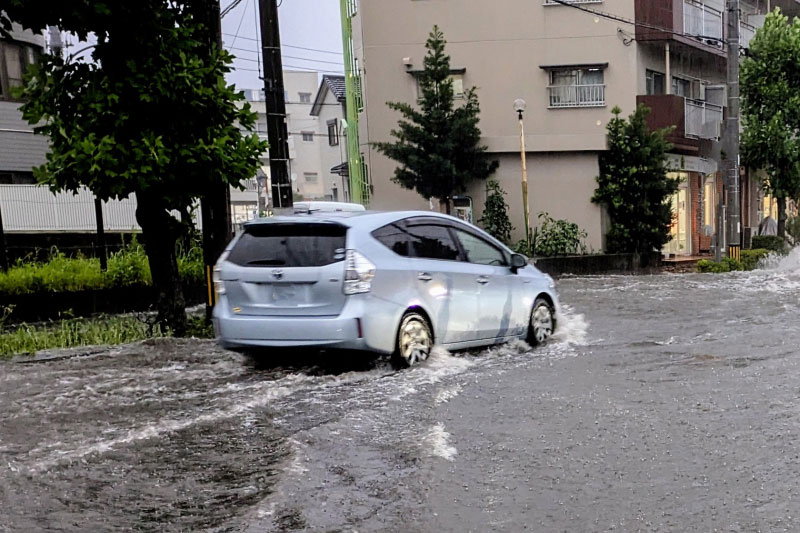 車が故障している